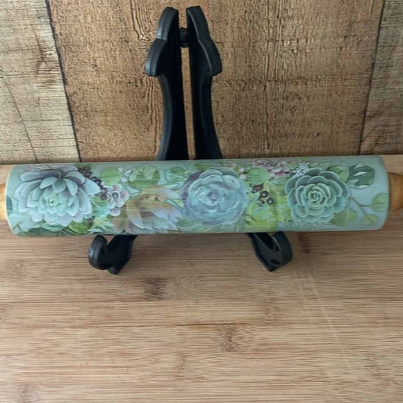 Decorative succulent rolling pin - Picture 2 of 6
